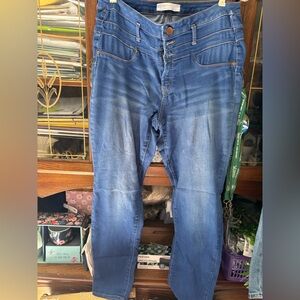 No Boundaries High Rise Blue Jeans